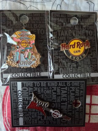 Lote 3 pins Hard Rock Cafe Kyoto