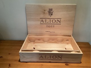 Caja de Madera con tapa sobrepuesta y separadores