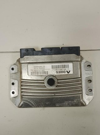 Centralita motor uce renault 8200321263 master 403