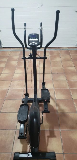 Bicicleta elíptica Bodytone Home poco uso