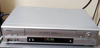 Reproductor VHS Sanyo Hi-Fi Stereo