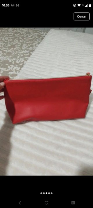 Neceser Hello Kitty Blanco y Rojo