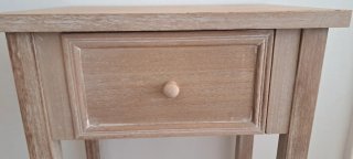 Mesita de madera