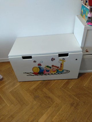 Baúl infantil IKEA blanco