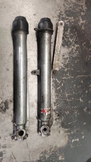 Horquillas y amortiguador moto usados