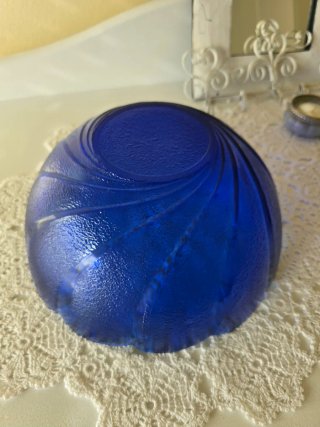 Centro de mesa vintage de cristal azul