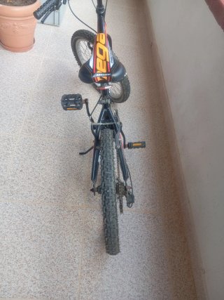Bicicleta talla 20, megamo