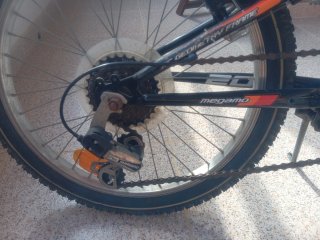 Bicicleta talla 20, megamo