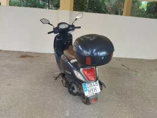 Moto Scooter SYM Fiddle