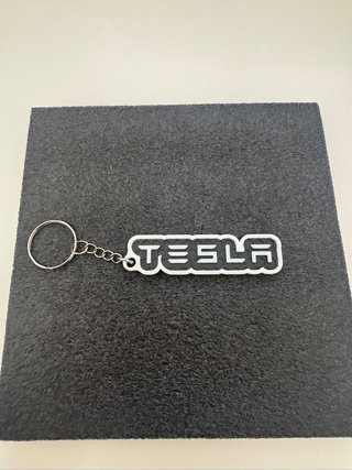 Llavero Tesla