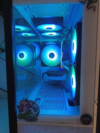 PC Gaming MSI con RGB