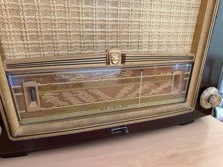 Radio Philips Antigua 1937. En funcionamiento