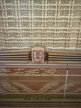 Radio Philips Antigua 1937. En funcionamiento
