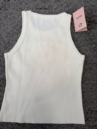Top Miu Miu Blanco con Logo
