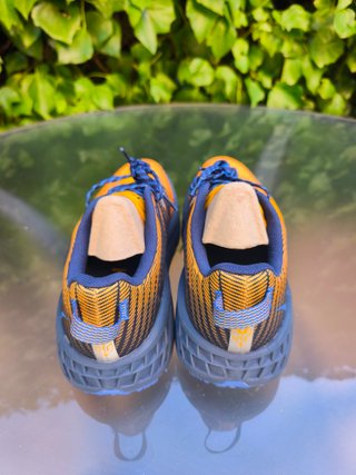 Zapatillas Hoka Trail Speedgoat 4 Talla 44. Nuevas