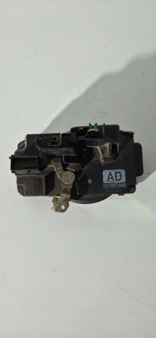 Cerradura Delantera Derecha Opel Vectra B 1998