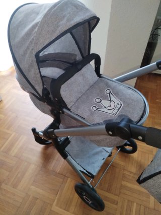 Coche de capota para muñecas gris