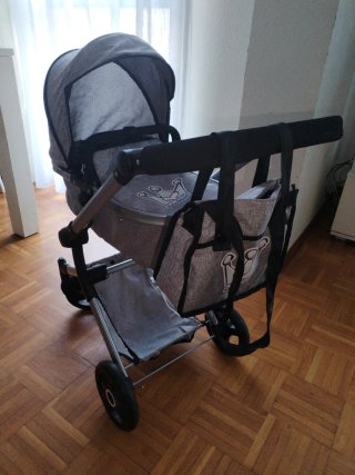 Coche de capota para muñecas gris