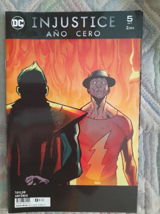 Cómic Injustice Año Cero lote.