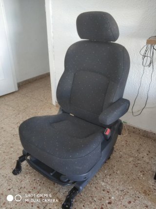Asientos Delanteros Hyundai Trajet