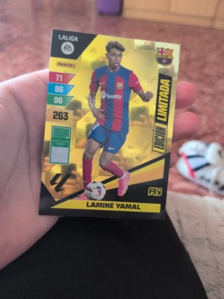 Carta Lamine Yamal Edición Limitada LaLiga EA Spor