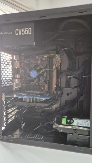 Computer desktop nero