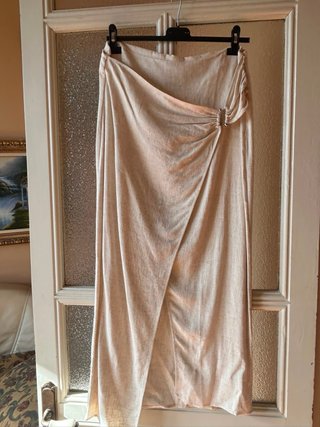 Lote Ropa Buen Estado hay talla 40 y 42 y talla un