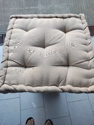Cojín grueso para sillón o palet beige