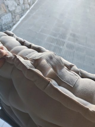 Cojín grueso para sillón o palet beige