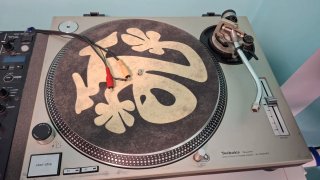 Technics SL 1200 MK2  con tapa original