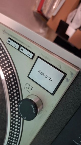 Technics SL 1200 MK2  con tapa original