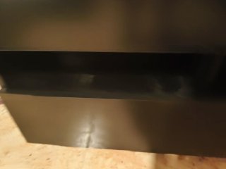 Mueble negro con TV