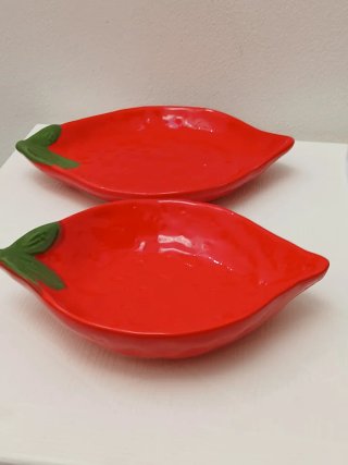Set 2 Piatti Fragola Ceramica Rossi