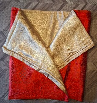 Manto Fallera Oro y Rojo