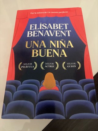 Una niña Buena / a Good Girl
