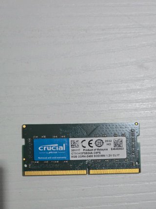 Pacchetto 2 Memorie RAM DDR4 Crucial e Ramaxel