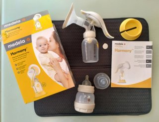 Sacaleches Medela Harmony + Biberón MAM Regalo