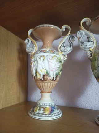 Jarrones vintage de cerámica en buen estado