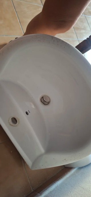 Lavabo de porcelana blanco