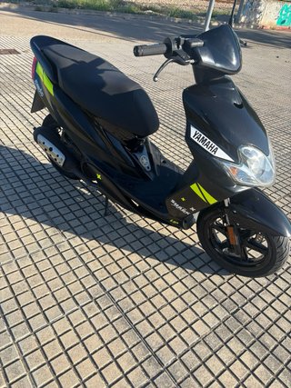 Yamaha Jog R Scooter Negra