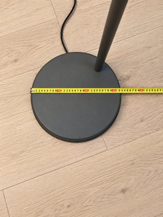 Lámpara de pie IKEA HEKTAR gris industrial