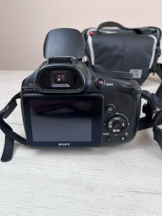 Sony Cyber-shot DSC-HX400V 20MP 50x Carl Zeiss