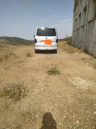 Volkswagen caravelle extra larga batalla  2010
