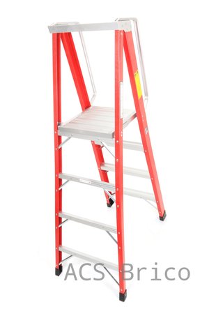 Escalera Fibra Tijera 2x4 - 1,14 Metros - 10400 - Mader