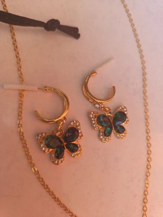 Conjunto Collar y Pendientes Mariposa