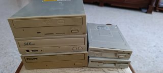 Lector DVD y Disquetera Philips