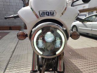 Daelim Roadwin 125cc Moto