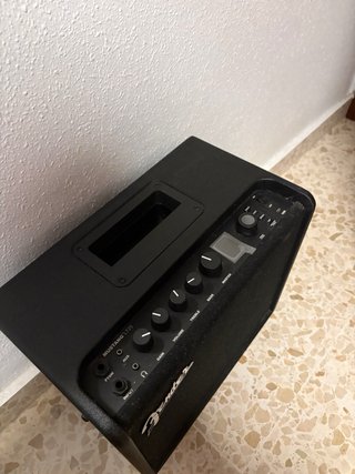 Amplificador Fender Mustang LT25 Negro