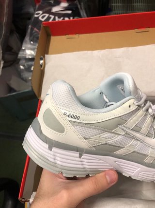 Nike P6000 Blancas y Grises Talla 42