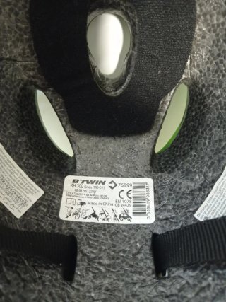 Casco infantil verde para bici Talla M